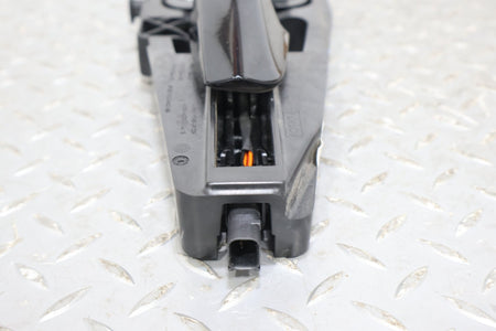 2017 Ford Mustang- Right Front Door Handle