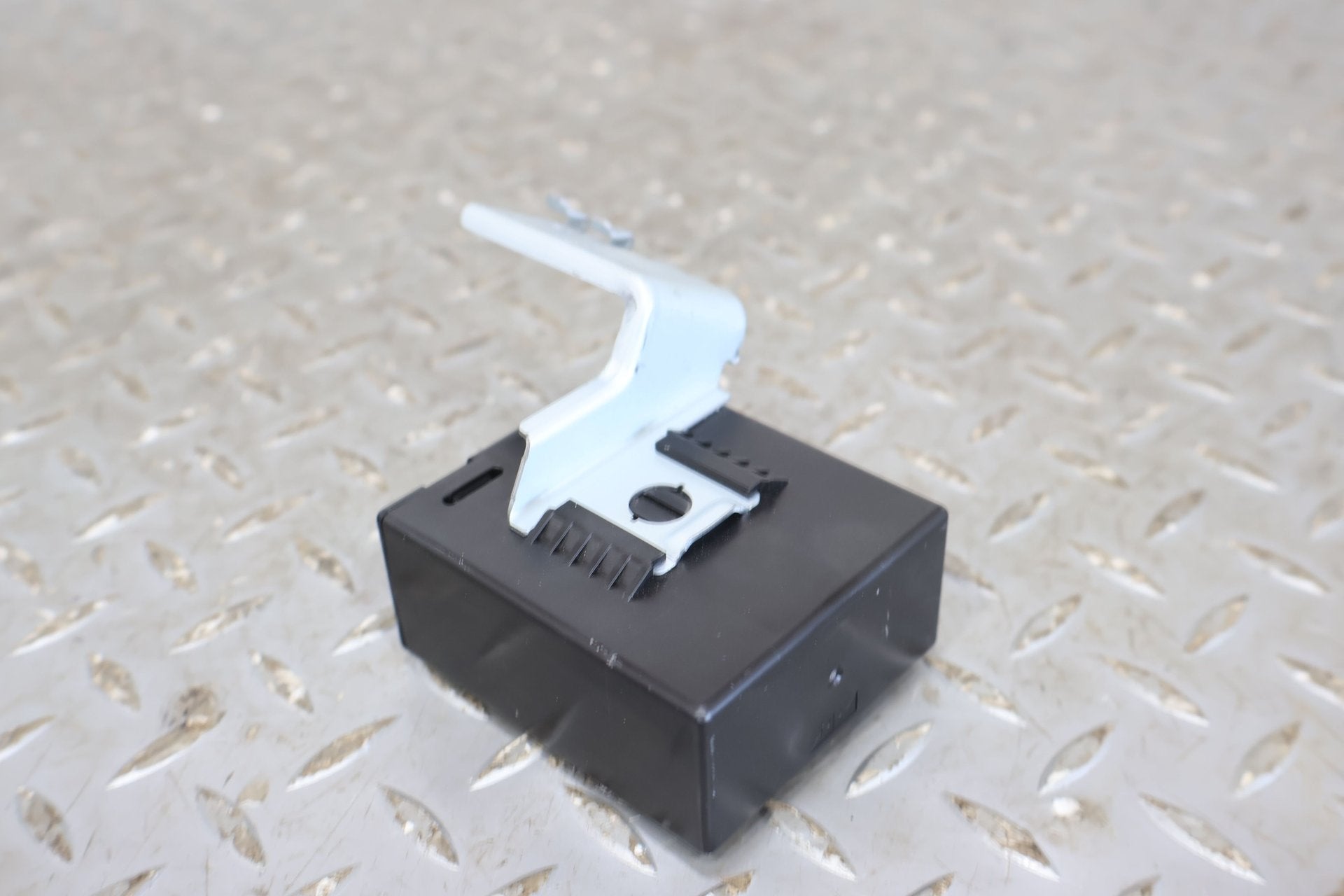 2017 Nissan Titan XD- Chassis Control Module