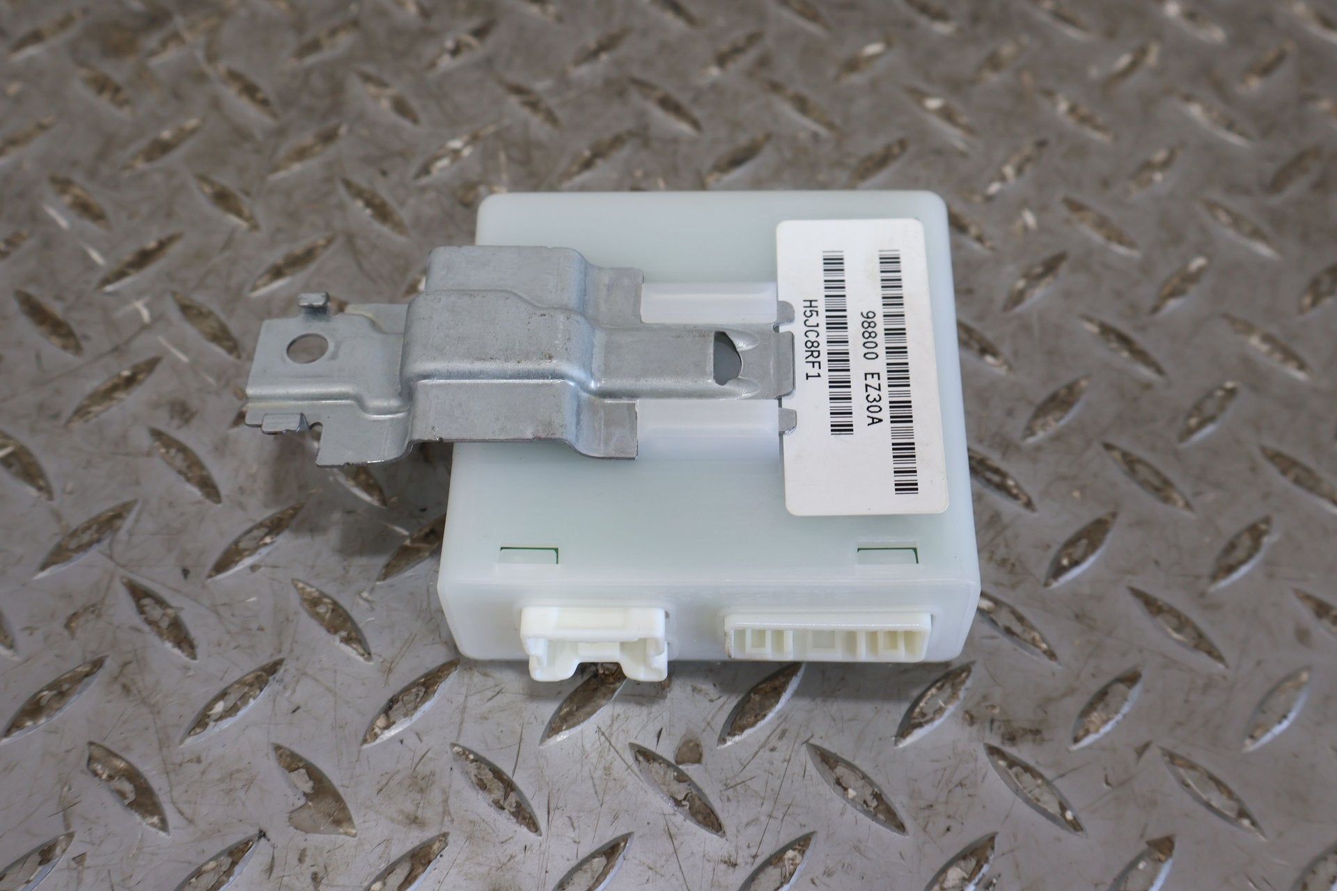 2017 Nissan Titan XD- Chassis Control Module