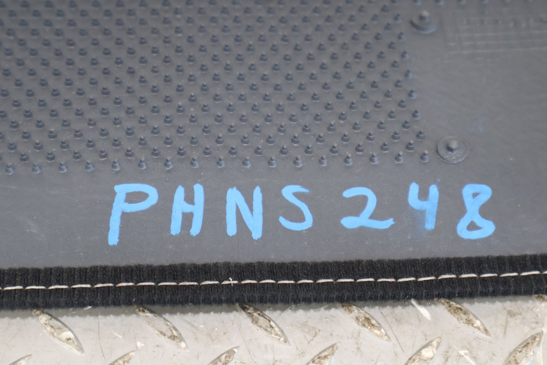 2017 Nissan Titan XD- Floor Mats