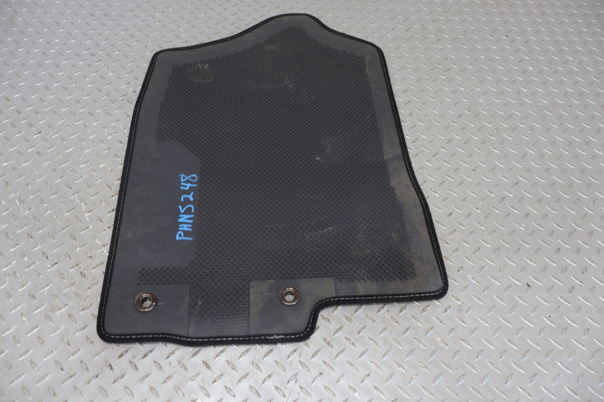 2017 Nissan Titan XD- Floor Mats
