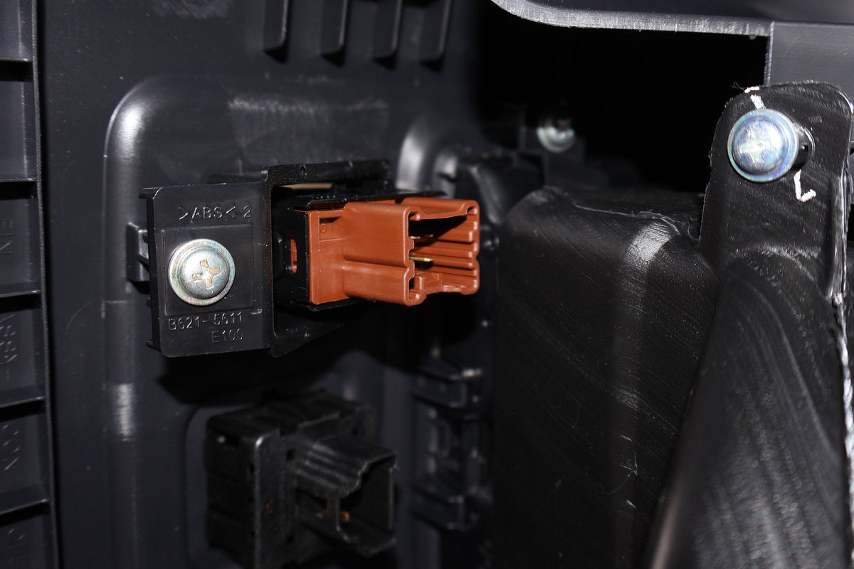 2017 Nissan Titan XD- Front Console