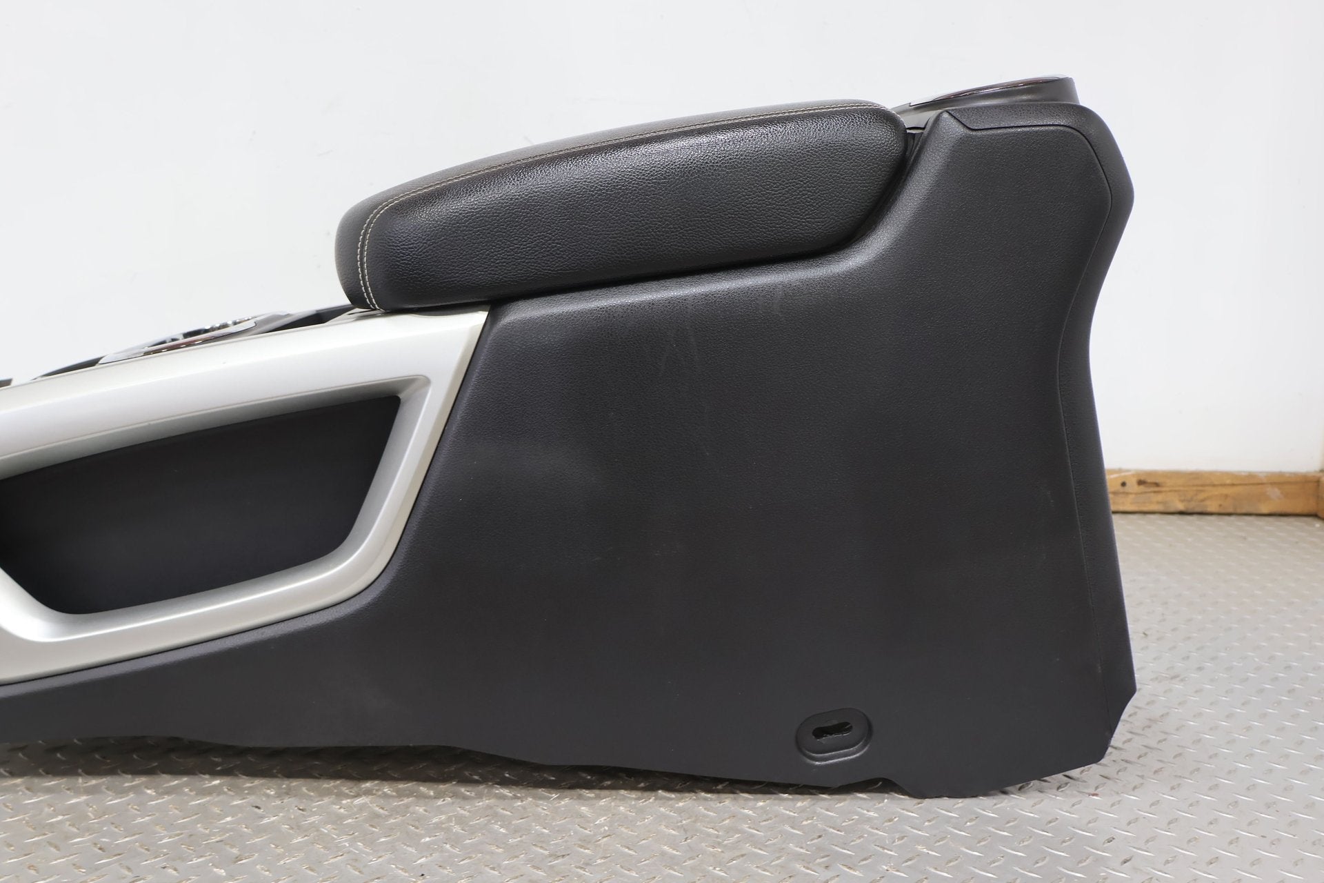 2017 Nissan Titan XD- Front Console
