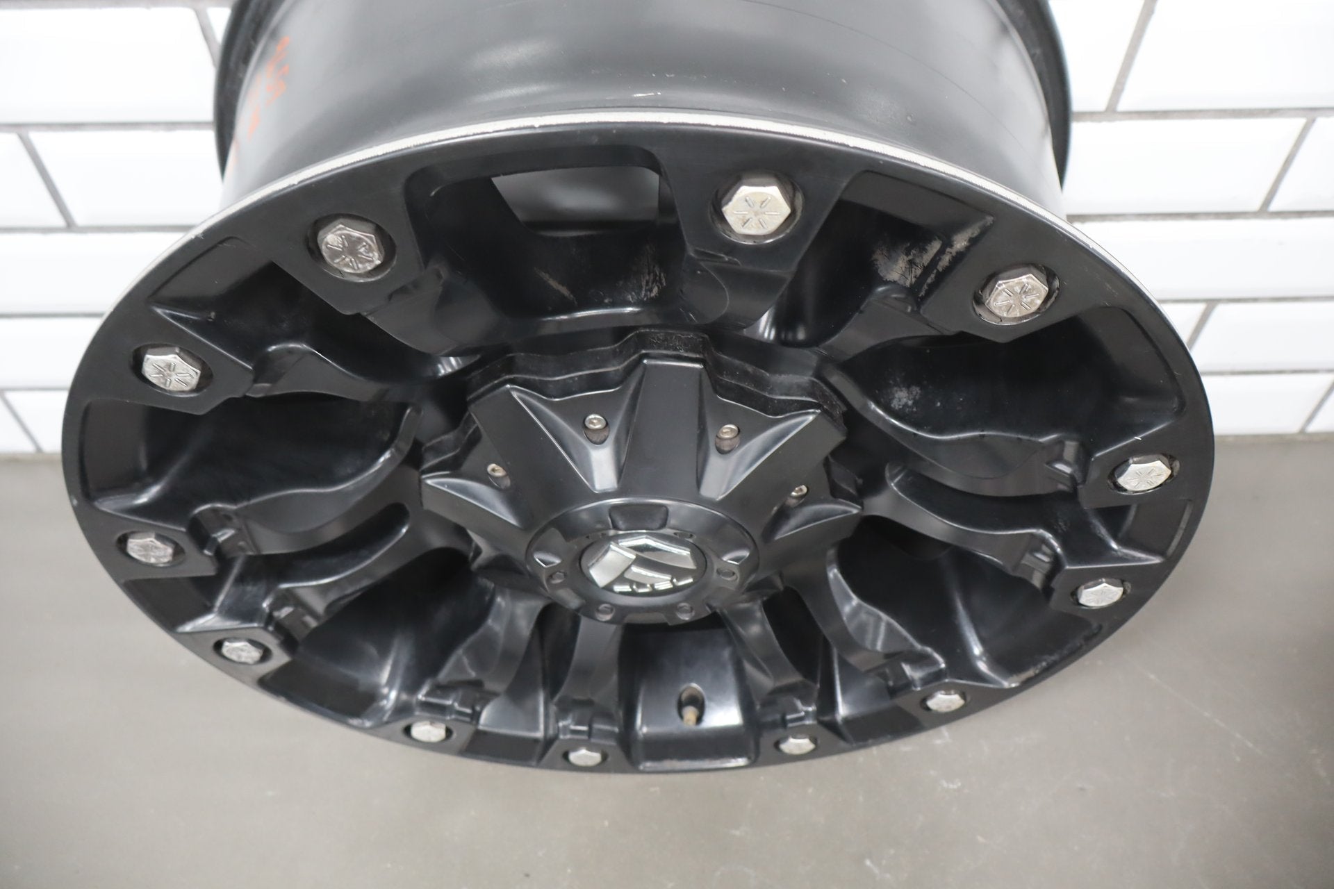 2017 Ram 2500 Fuel Off-Road D560 Wheels/Rims (2) 18x9 et20