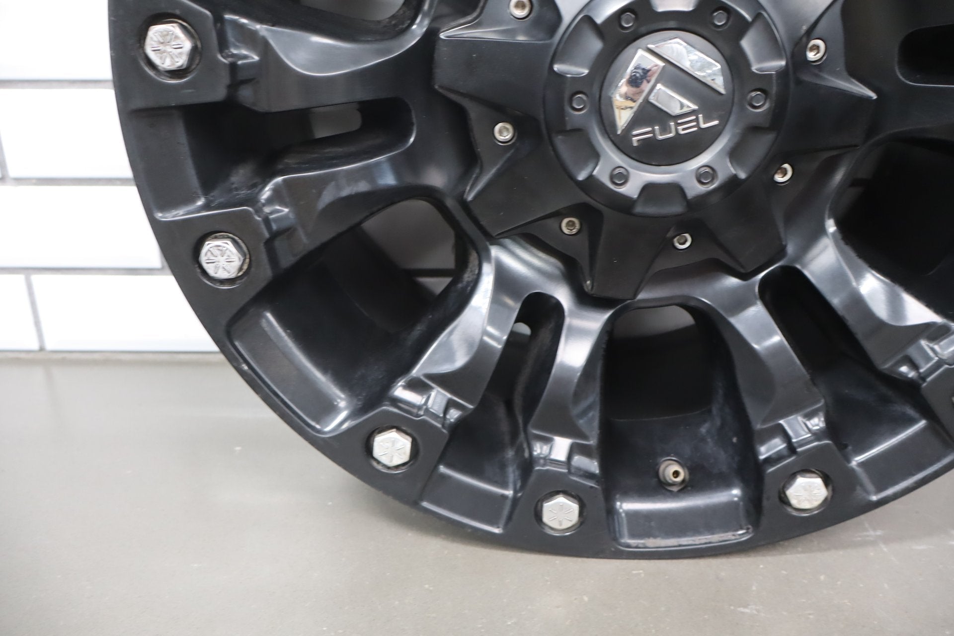 2017 Ram 2500 Fuel Off-Road D560 Wheels/Rims (2) 18x9 et20