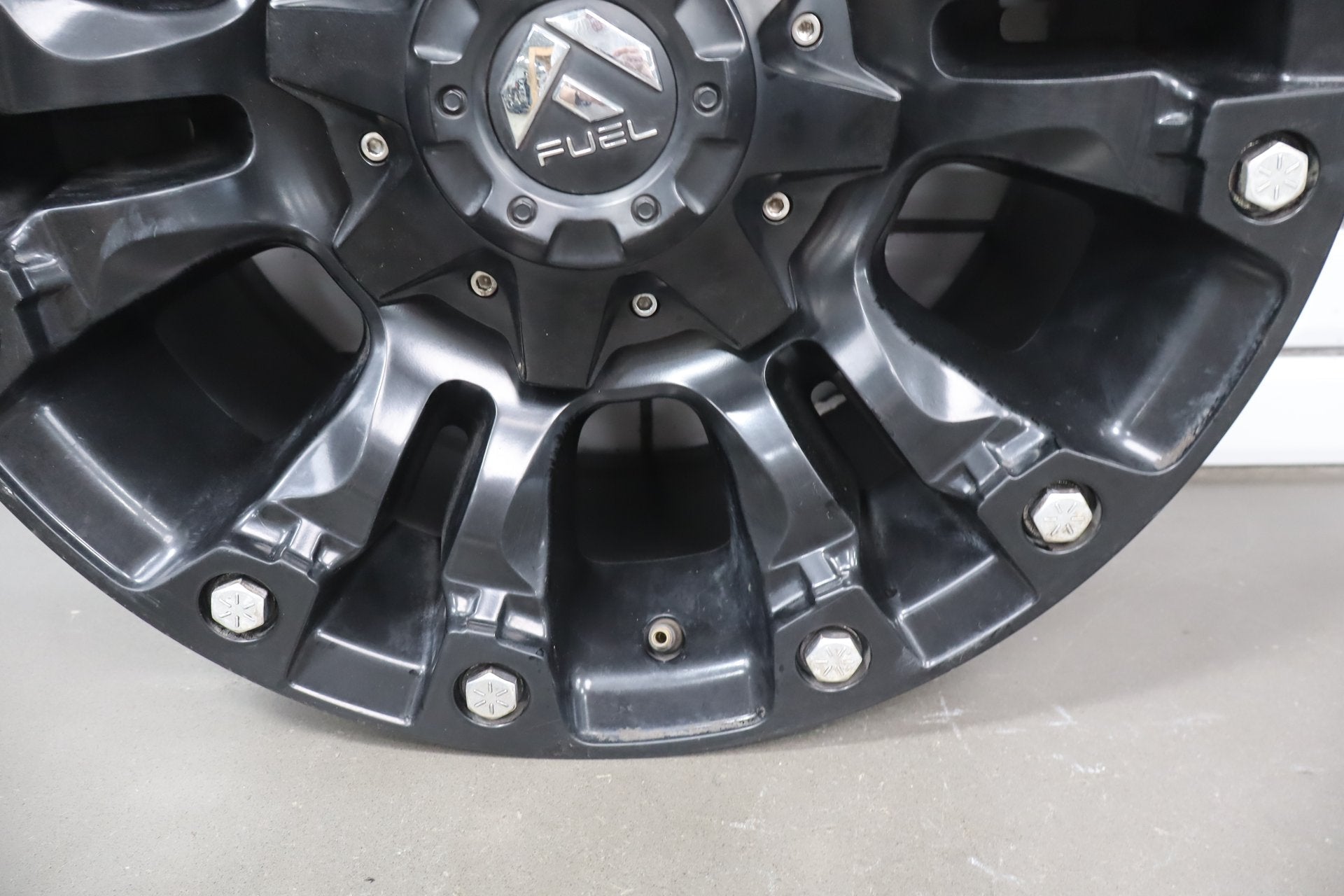 2017 Ram 2500 Fuel Off-Road D560 Wheels/Rims (2) 18x9 et20