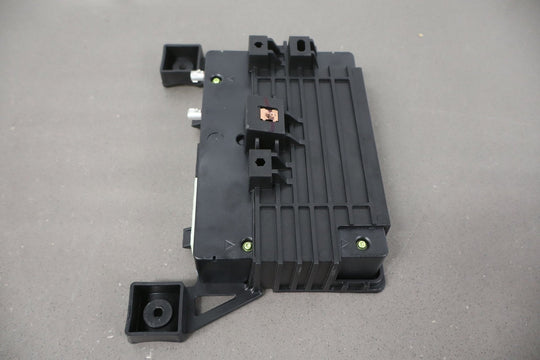 2018 - 2020 Cadillac Escalade Communication Module OEM 84293872