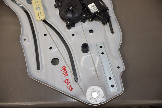 2018 - 2022 Chevrolet Camaro Right Quarter Window with Regulator OEM