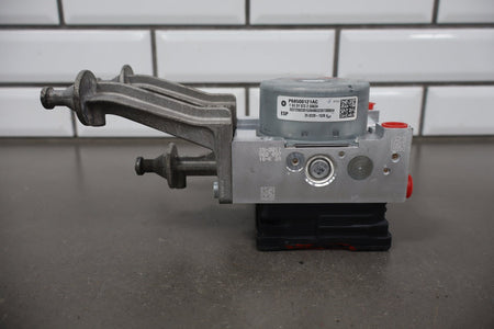 2018-2023 Dodge Challenger ABS Brake Unit 68399772AC OEM