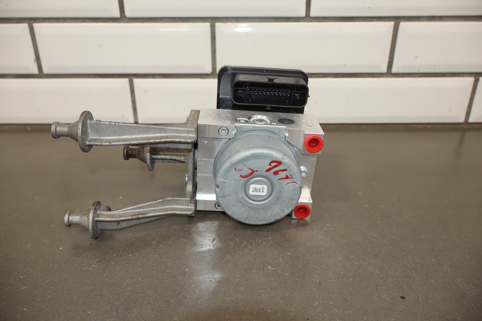 2018-2023 Dodge Challenger ABS Brake Unit 68399772AC OEM