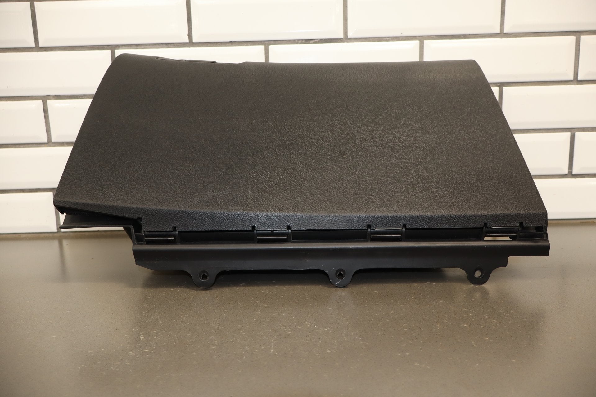 2018-2023 Dodge Challenger R/T Scat Pack Glove Box Black X9
