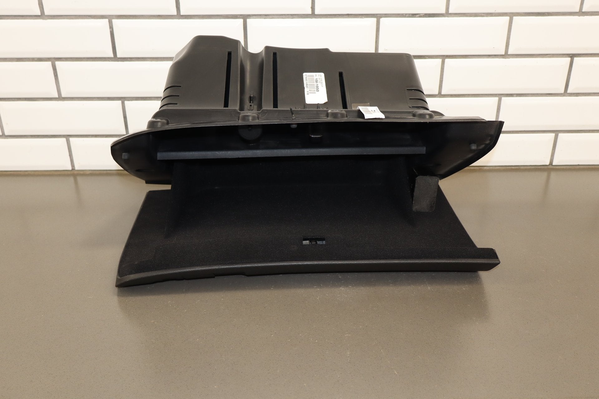 2018-2023 Dodge Challenger R/T Scat Pack Glove Box Black X9