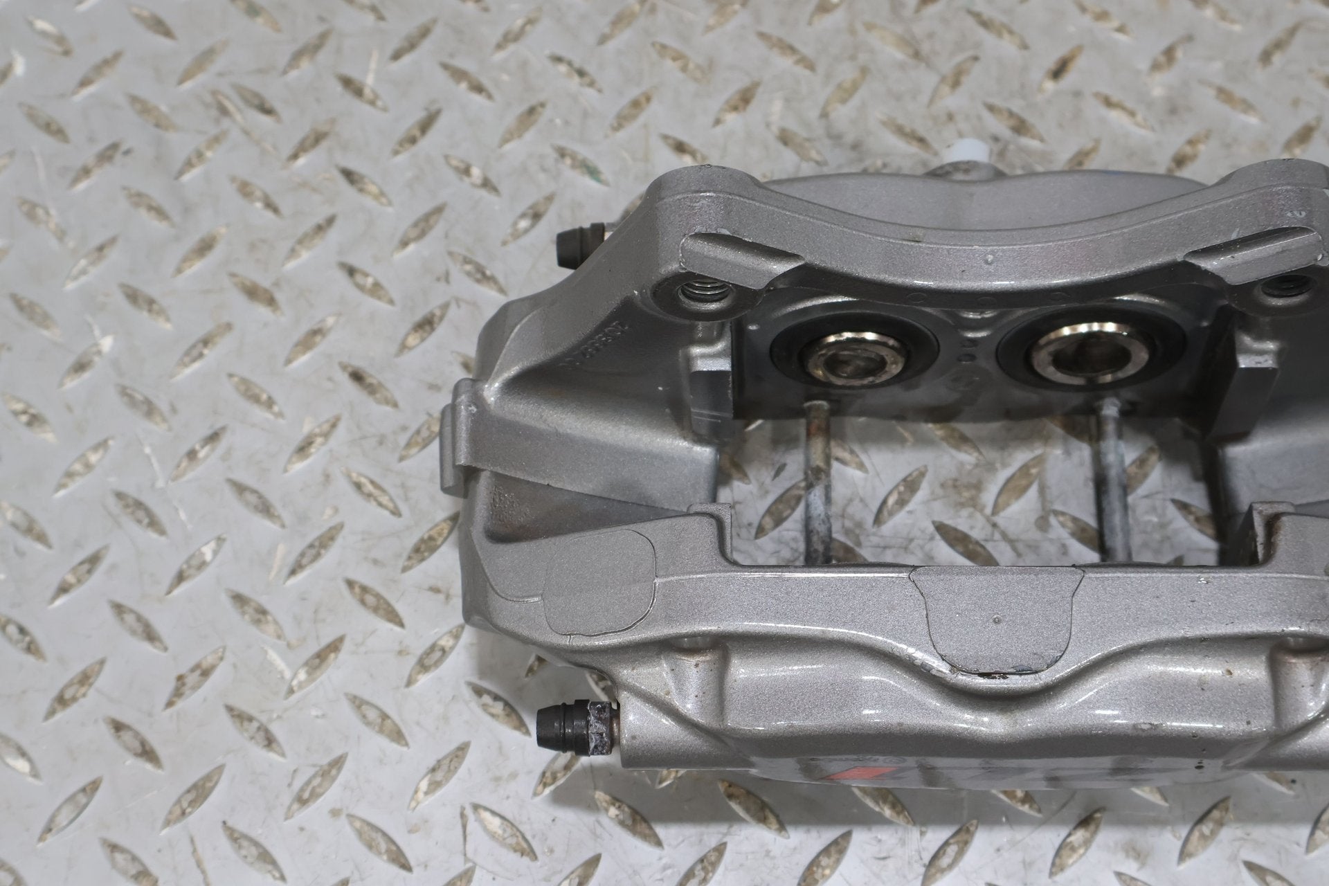2018 Chevrolet Camaro- Caliper