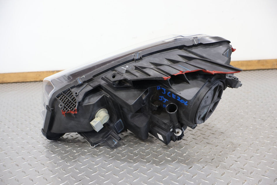 2018 Chevrolet Camaro- Right Headlamp