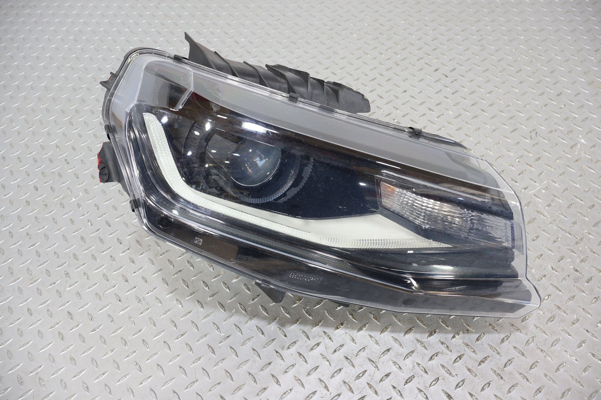 2018 Chevrolet Camaro- Right Headlamp