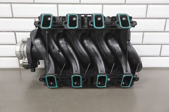2018 Chevrolet Express 2500 6.0L V8 Intake Manifold with Fuel OEM