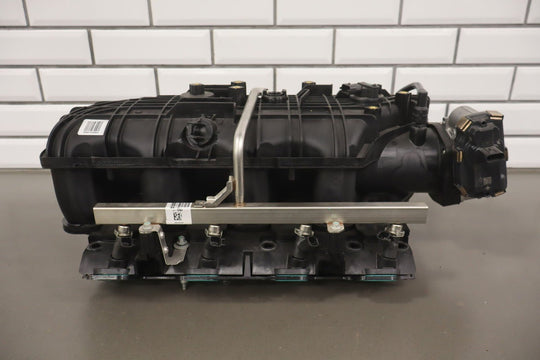 2018 Chevrolet Express 2500 6.0L V8 Intake Manifold with Fuel OEM