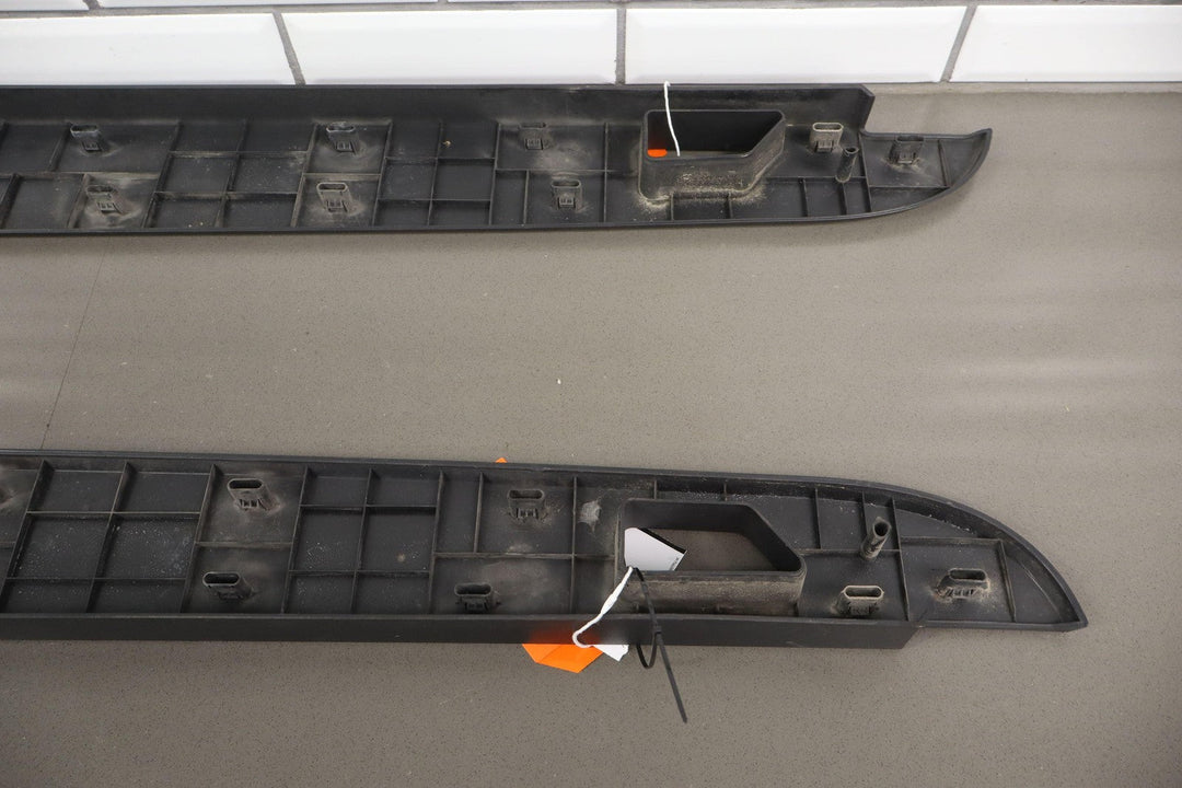 2018 Chevy Colorado Extended Cab Long Bed Trim Moldings Top Pair Left/Right