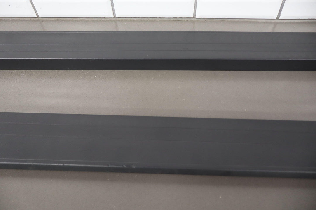 2018 Chevy Colorado Extended Cab Long Bed Trim Moldings Top Pair Left/Right