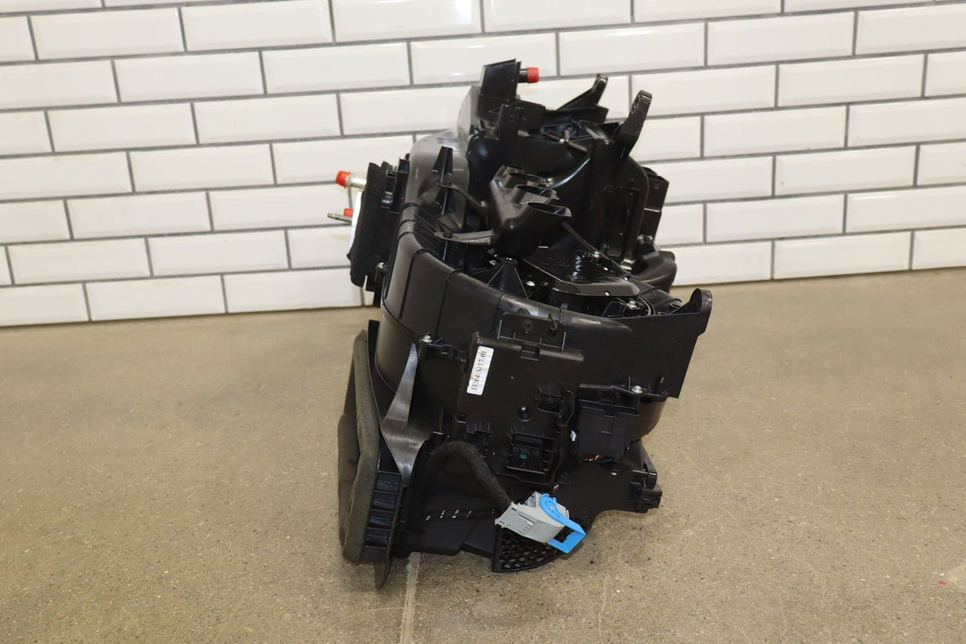 2018 Chrysler Pacifica Hybrid OEM Heater Housing Heater Box Assembly