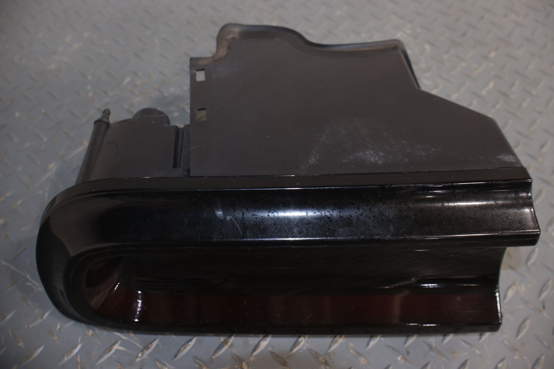2018 Dodge Challenger- TAIL LIGHT ASSEMBLY