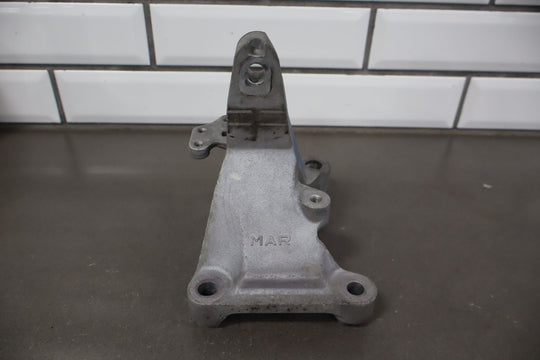 2018 Fiat 124 Spider Pair Left / Right Engine Mount Brackets OEM
