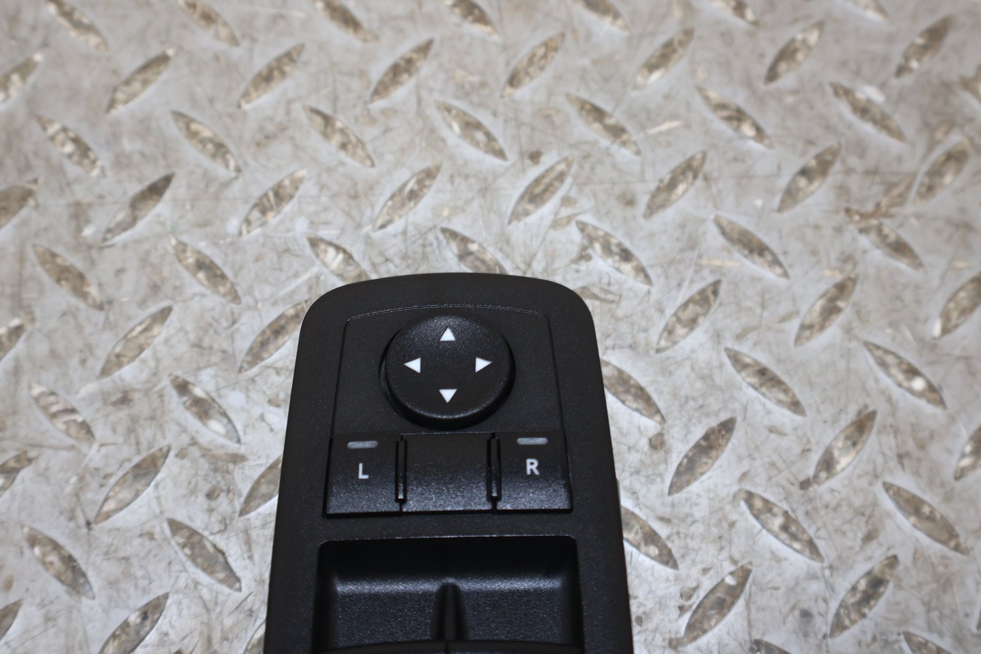 2018 Jeep Grand Cherokee- Front Door Switch