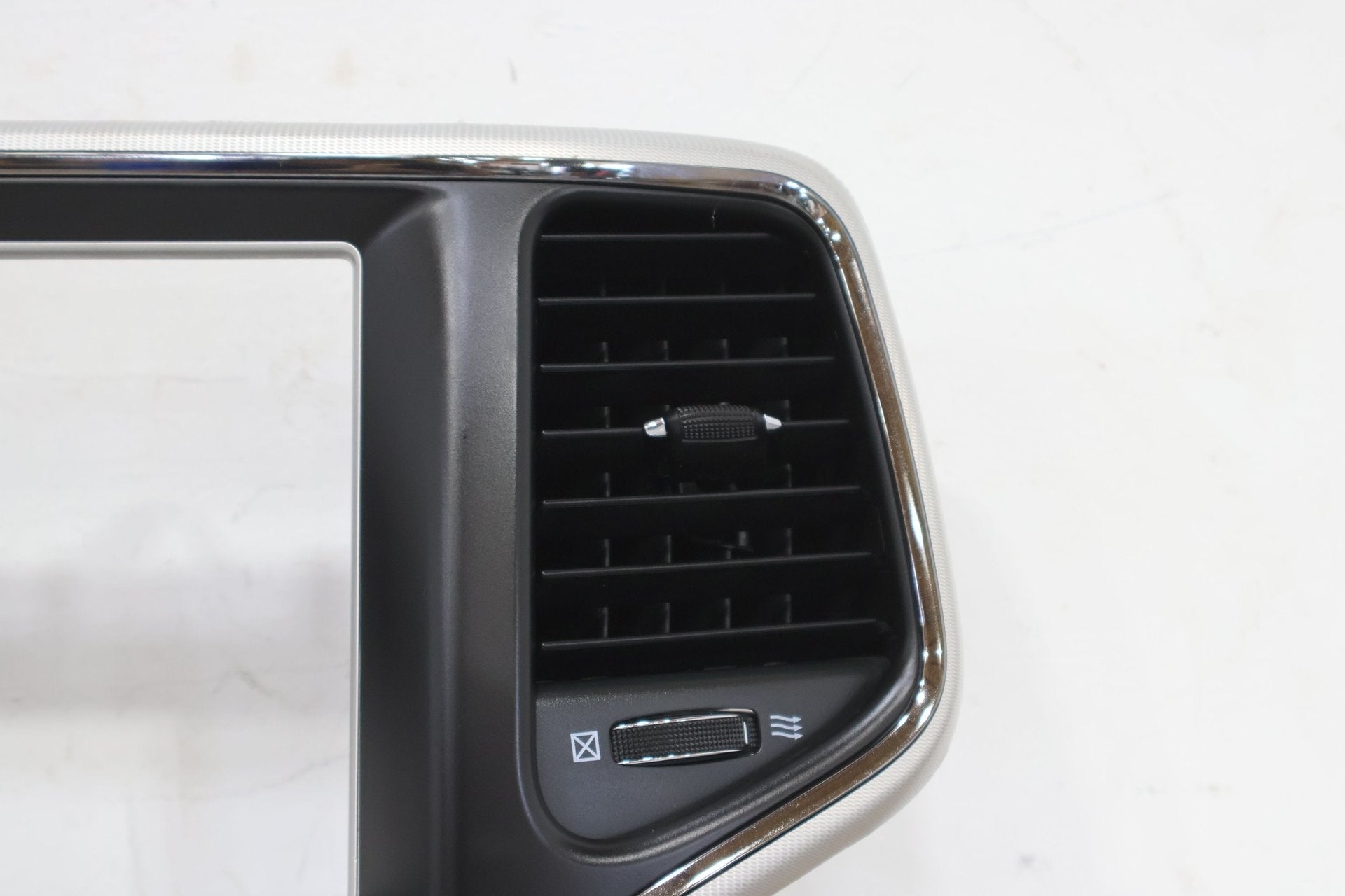 2018 Jeep Grand Cherokee- Heater/AC Controls
