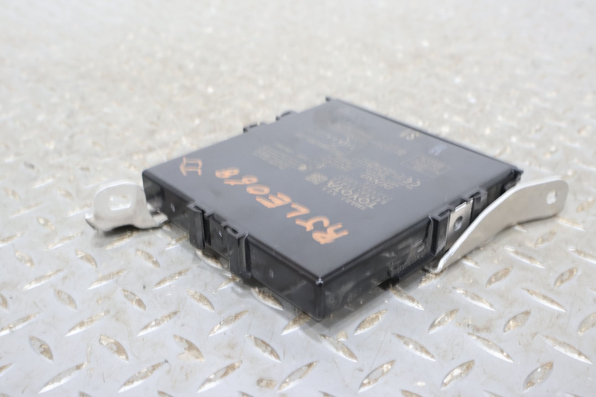 2018 Lexus LC500- Chassis Control Module
