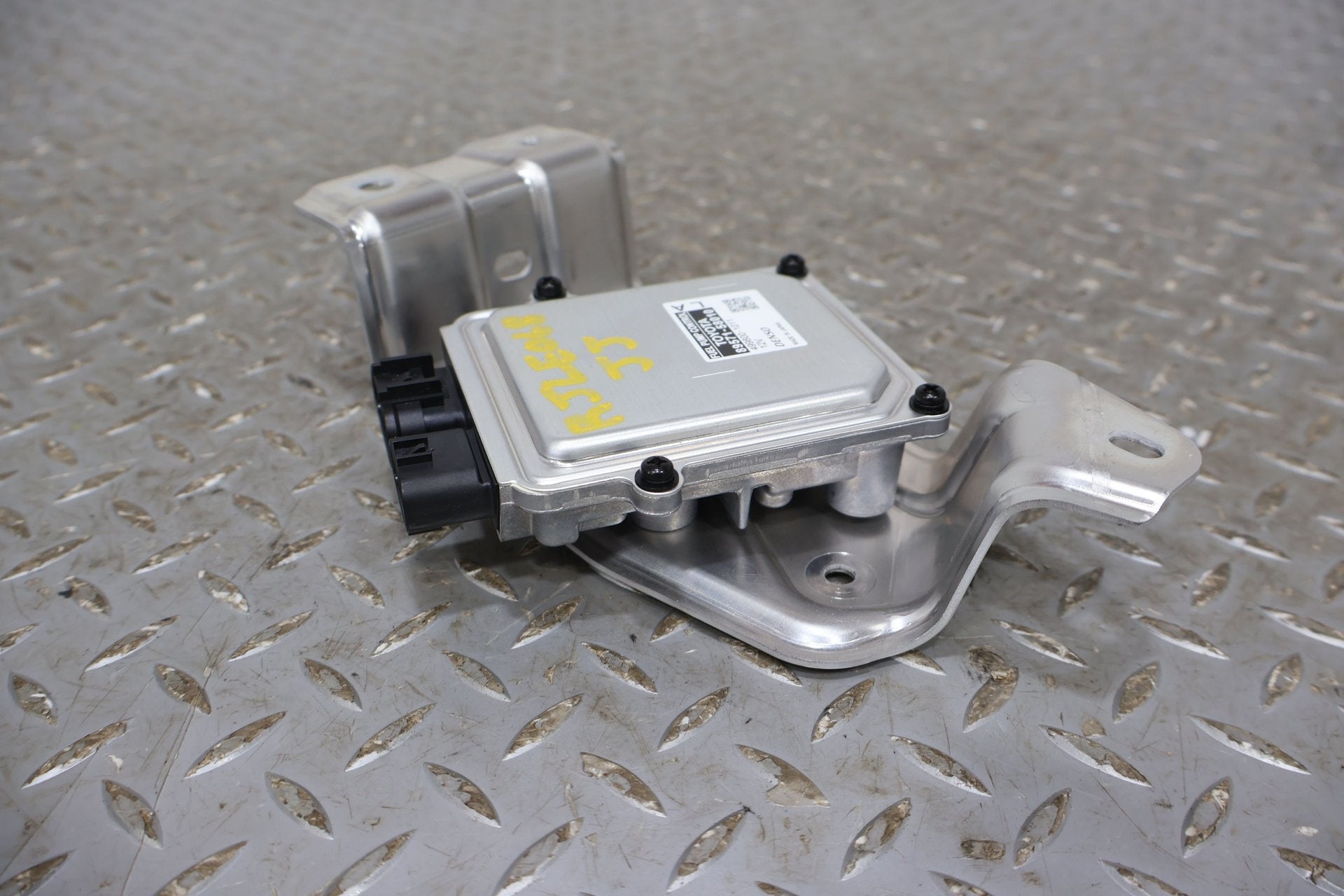 2018 Lexus LC500- Chassis Control Module