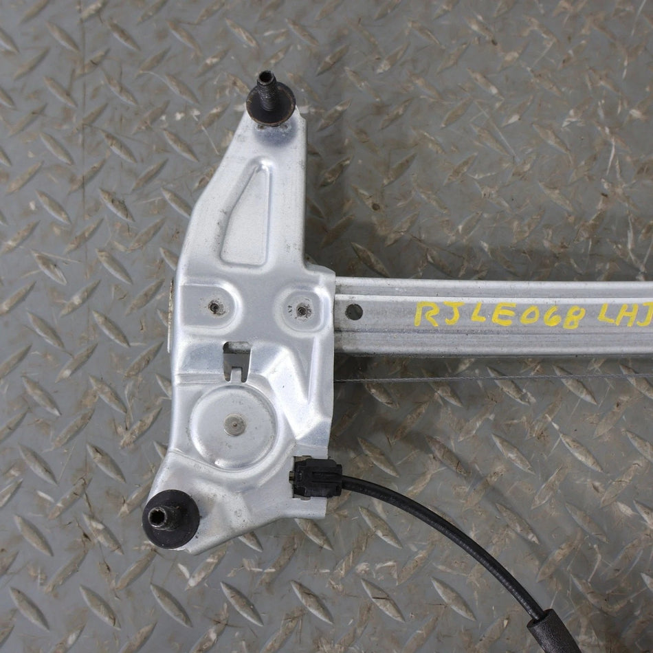 2018 Lexus LC500- FRONT DOOR REGULATOR