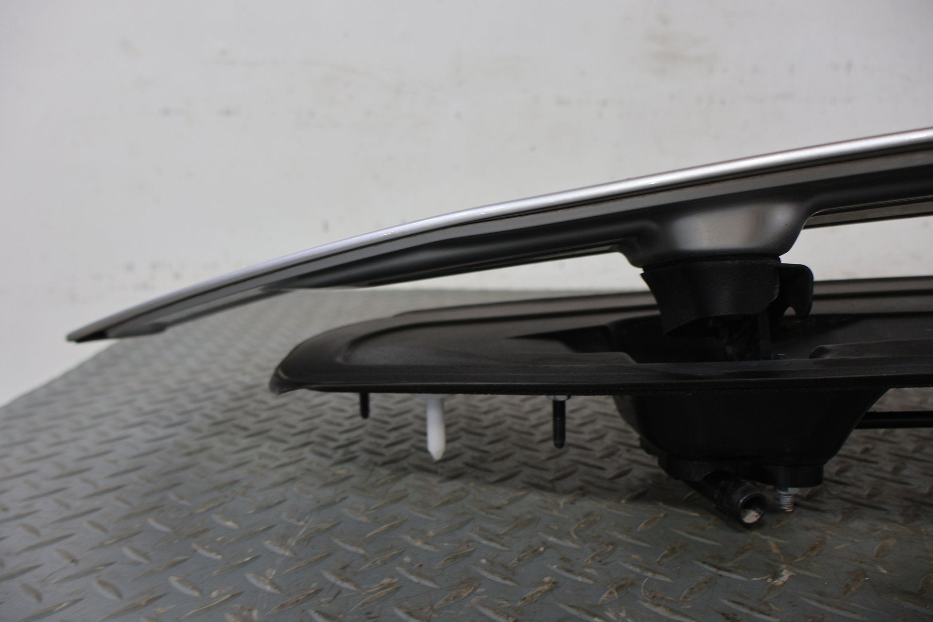2018 Lexus LC500- Rear Spoiler