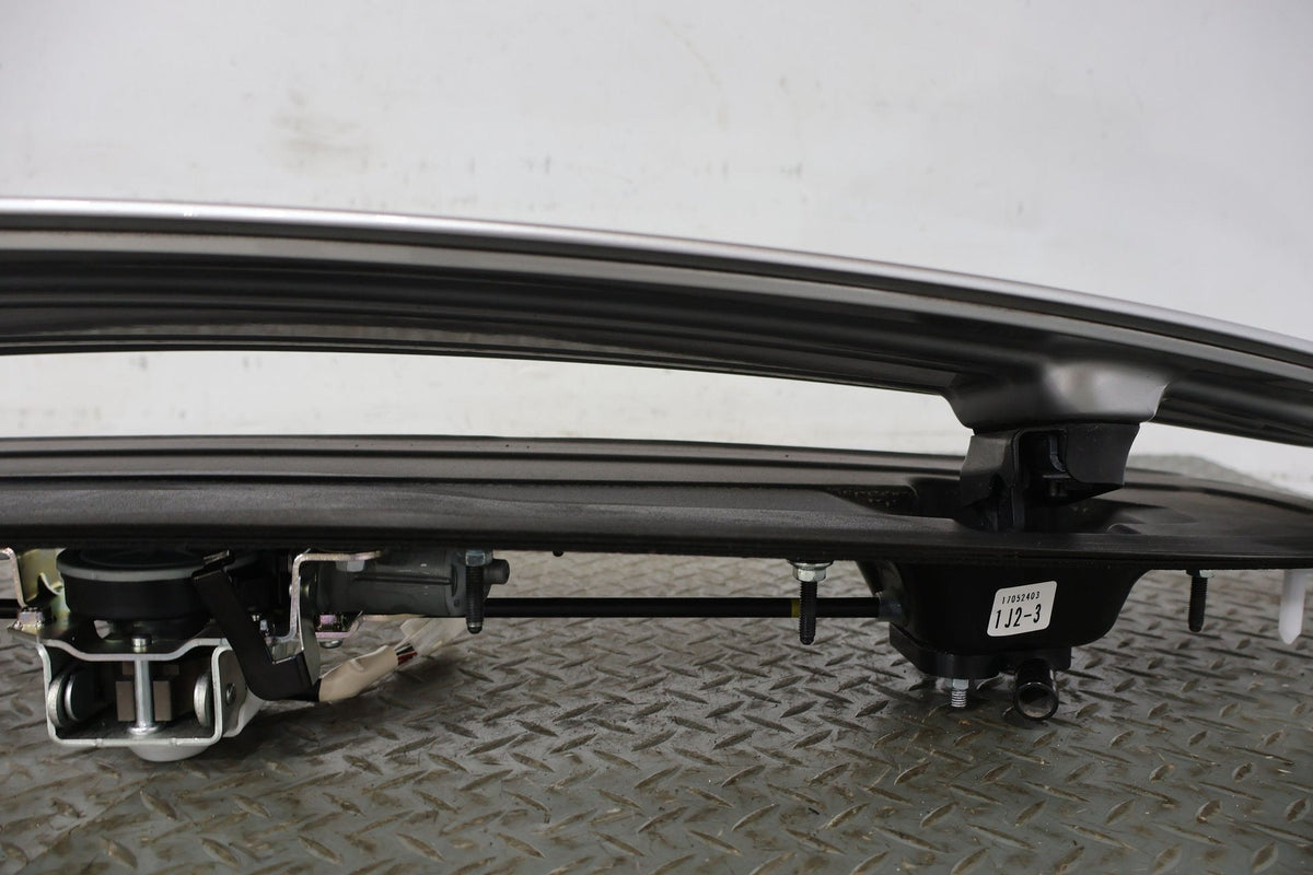 2018 Lexus LC500- Rear Spoiler