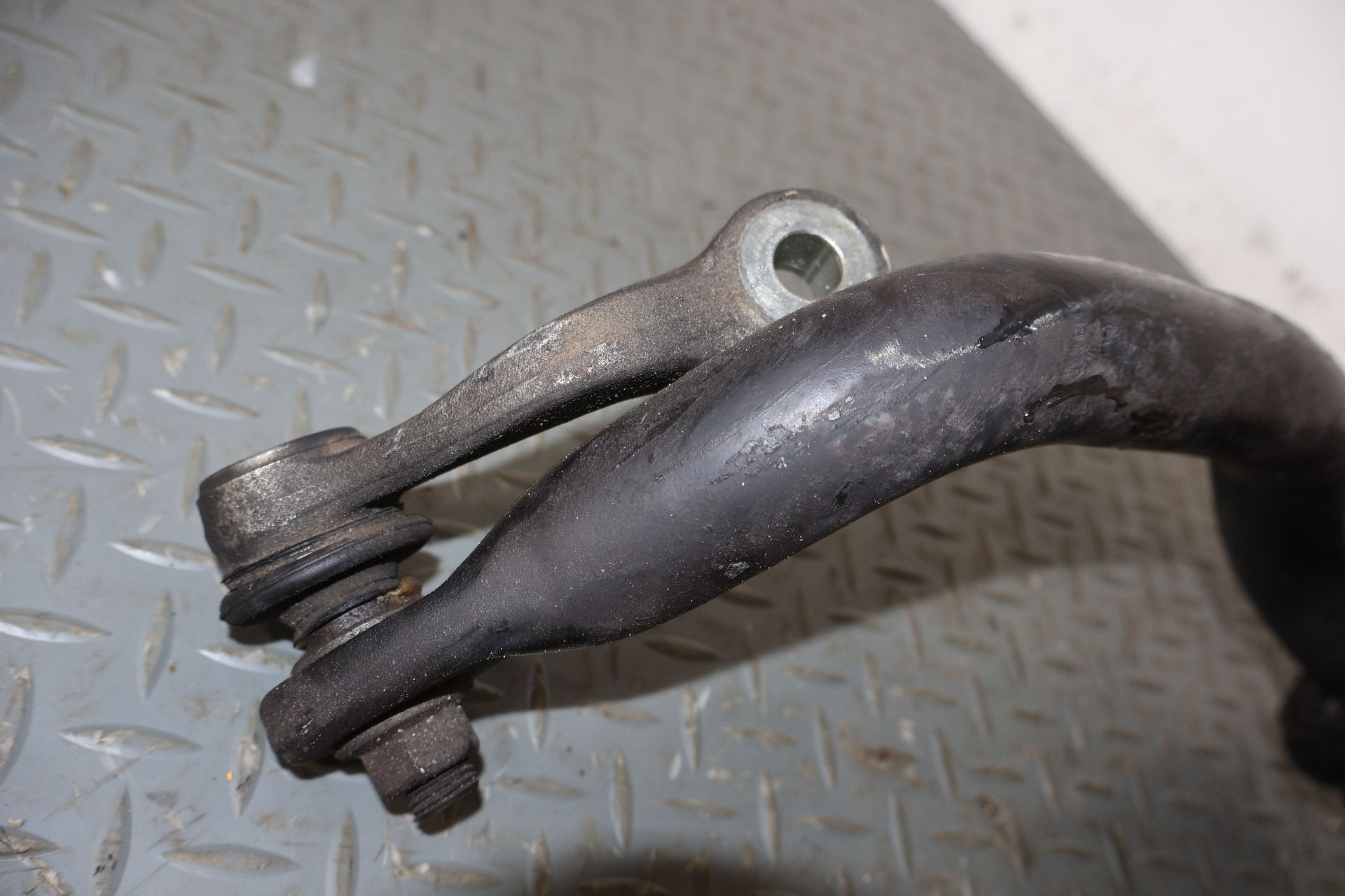 2018 Lexus LC500- Stabilizer Bar