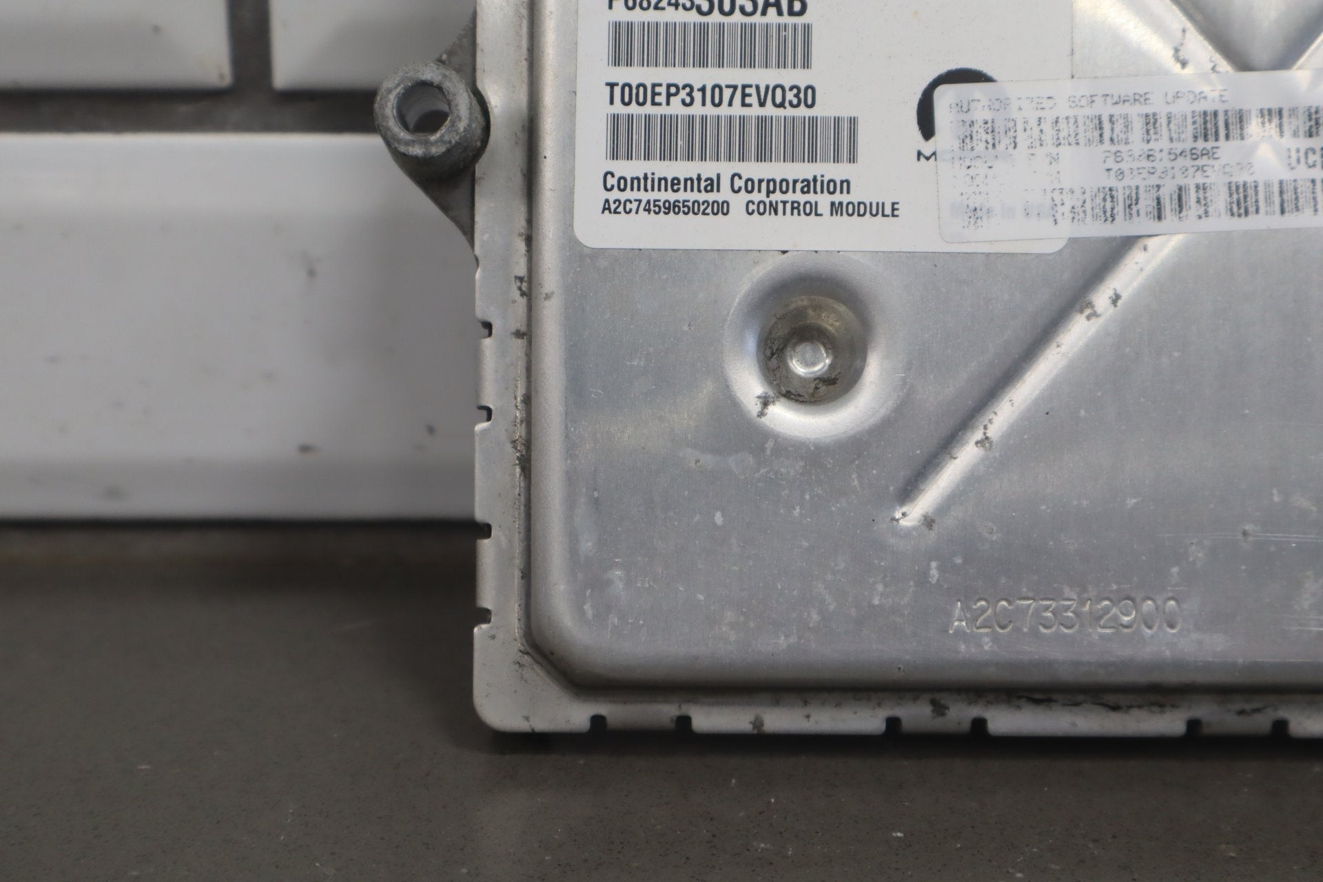 2018 Ram 1500 5.7L Gasoline Engine Computer/ ECU 68243303AB