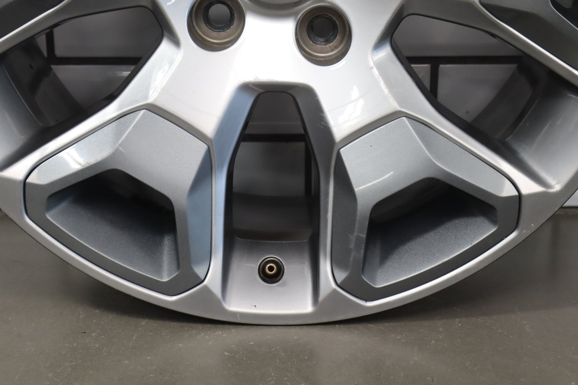 2018 Ram 1500 Alloy Wheel OEM