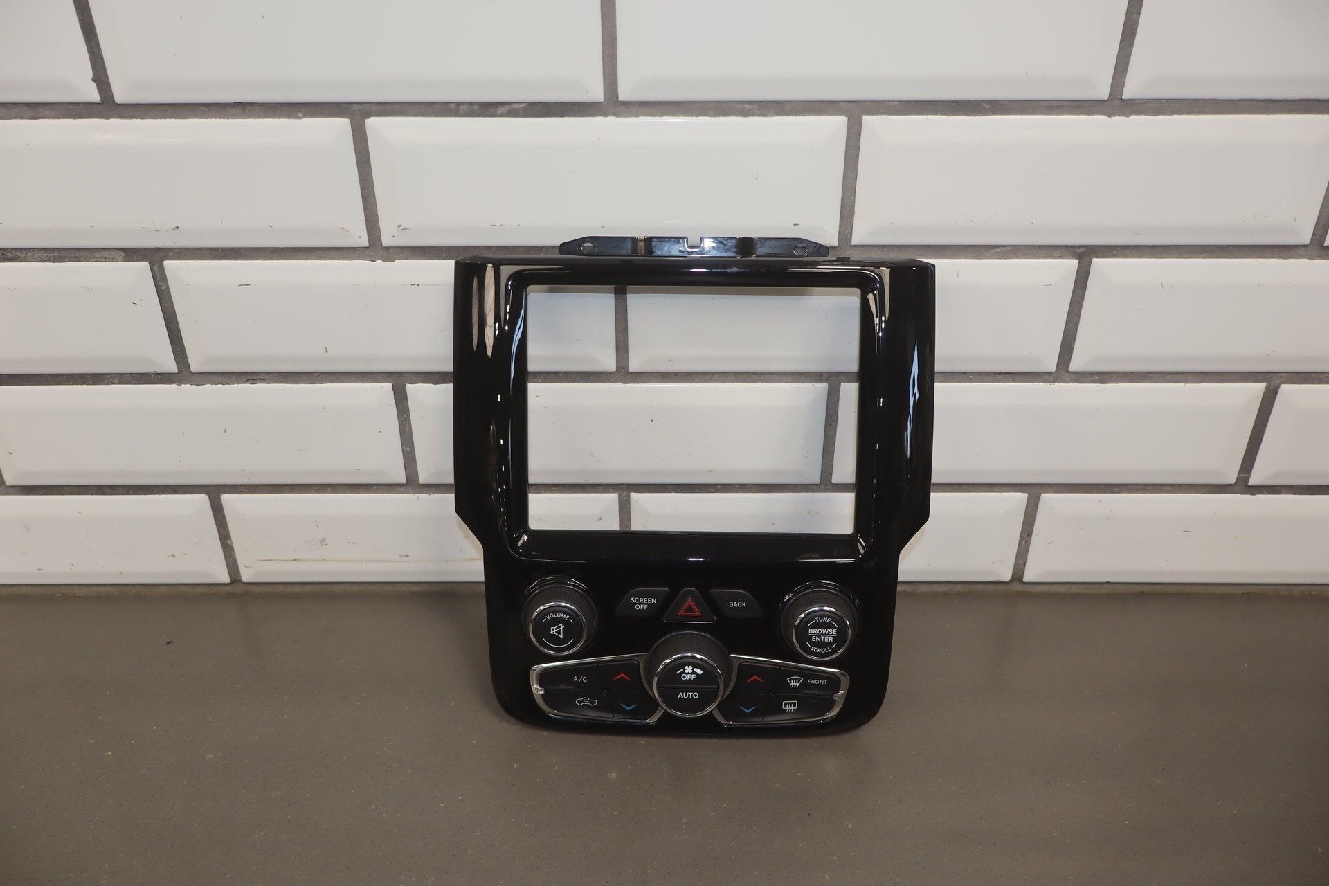 2018 Ram 1500 Climate Control OEM