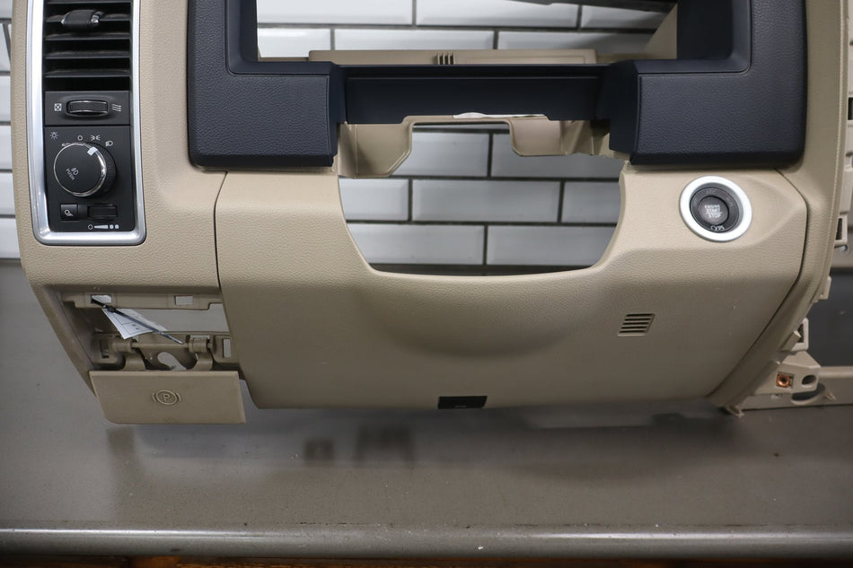 2018 Ram 1500 Dash Panel Indigo Frost C1