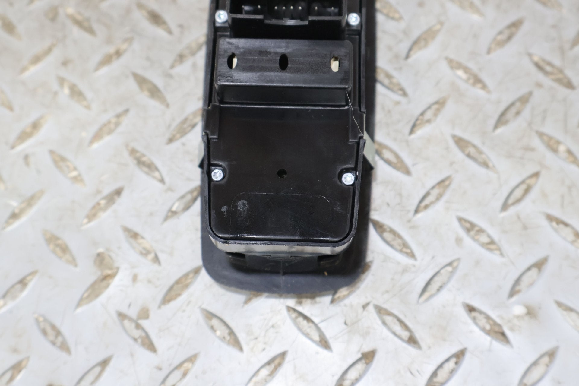 2018 Ram 1500- Front Door Switch
