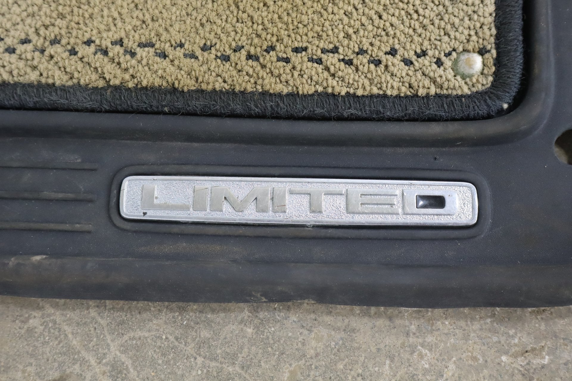 2018 Ram 1500 Limited Tungsten Indigo/Frost Floor Mat Set OEM