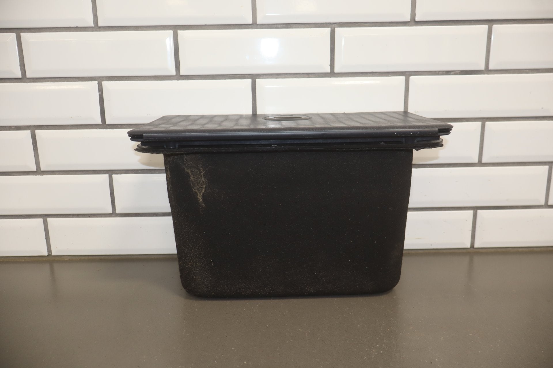 2018 Ram 1500 Rear Floor Storage Bin Indigo Frost C1