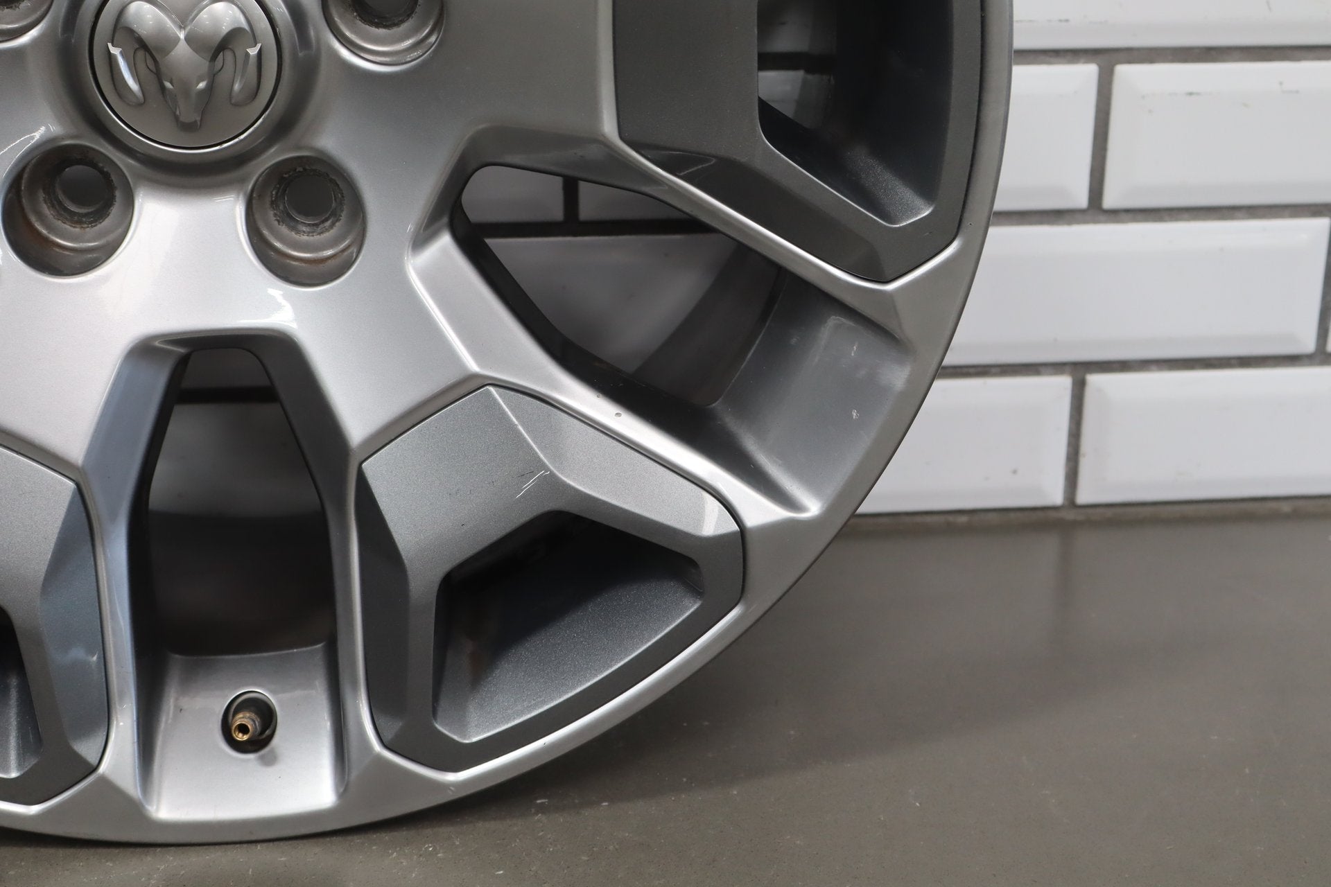 2018 Ram 1500 Tungsten OEM 20x9 Aluminum Alloy Wheel OEM