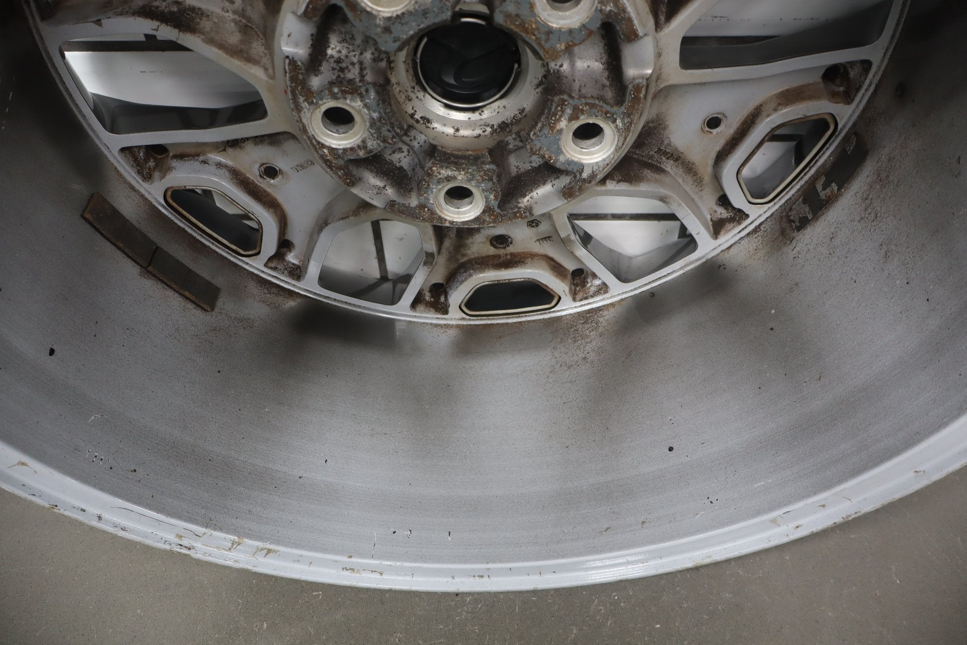 2018 Ram 1500 Tungsten OEM 20x9 Aluminum Alloy Wheel OEM