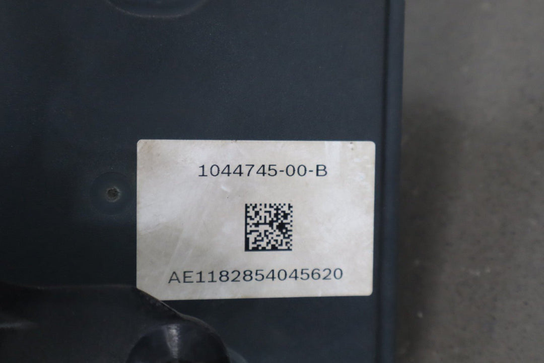 2018 Tesla Model 3 ABS Brake Unit 1103541 - 00 - C OEM