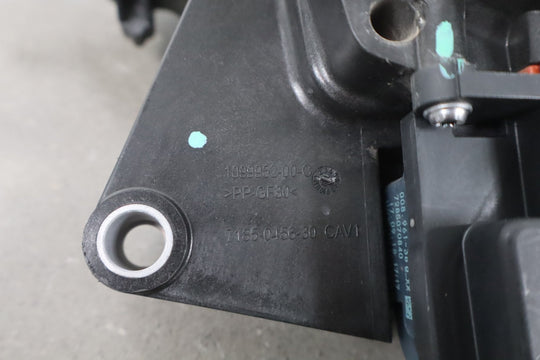 2018 Tesla Model 3 Charge Port 1099952 - 00 - C OEM