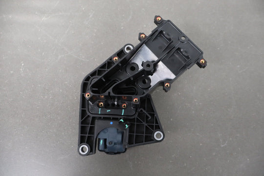 2018 Tesla Model 3 Charge Port 1099952 - 00 - C OEM
