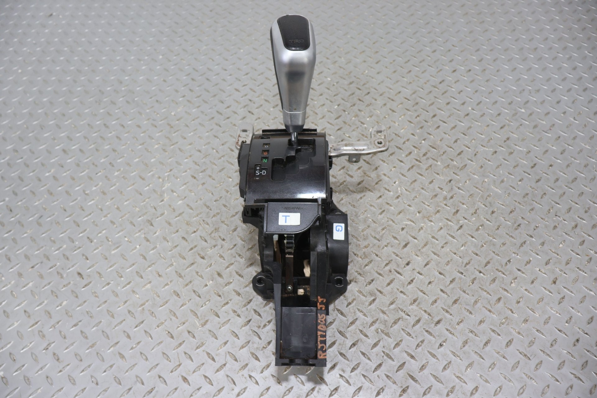 2018 Toyota 4Runner- Floor Shifter
