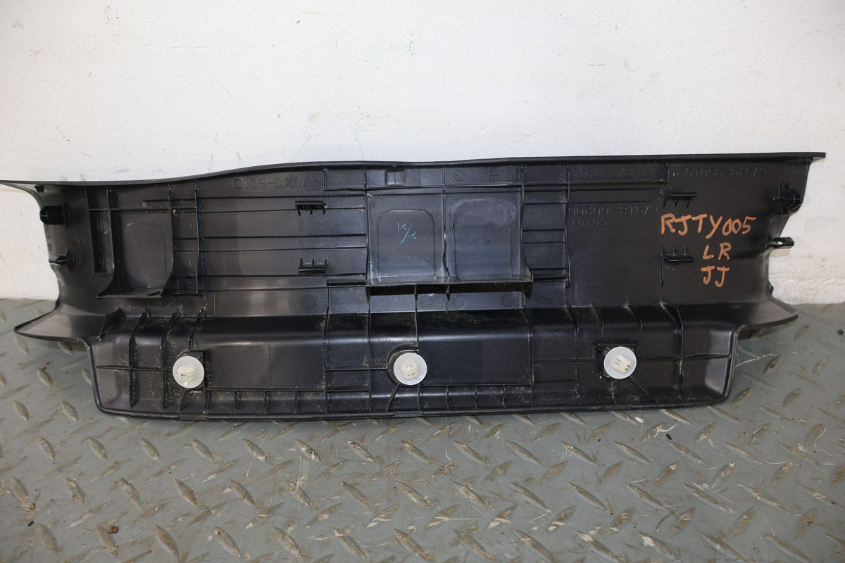 2018 Toyota 4Runner- Set x4- Sill Plates