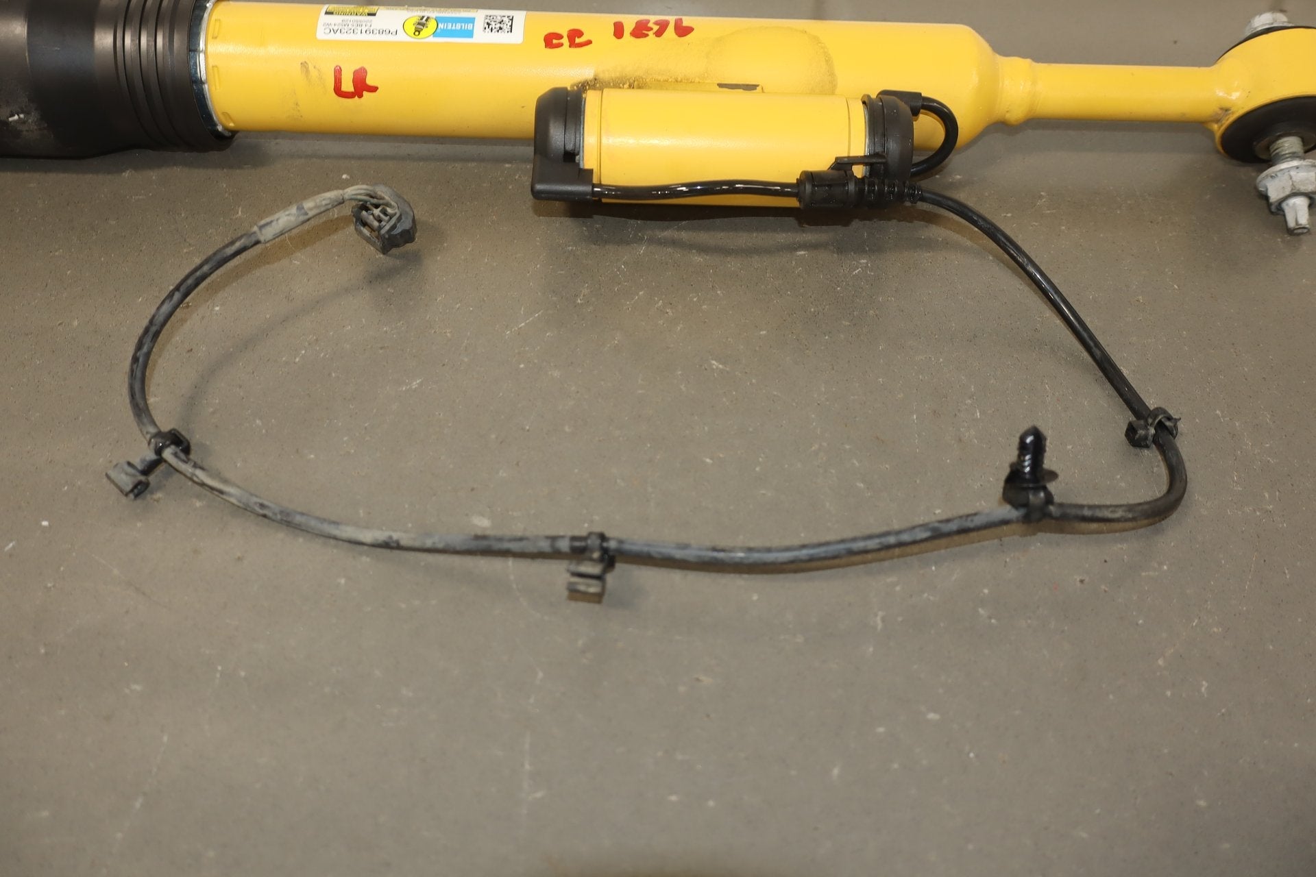 2019-2022 Dodge Challenger Rear Left Active Damping Shock Absorber OEM