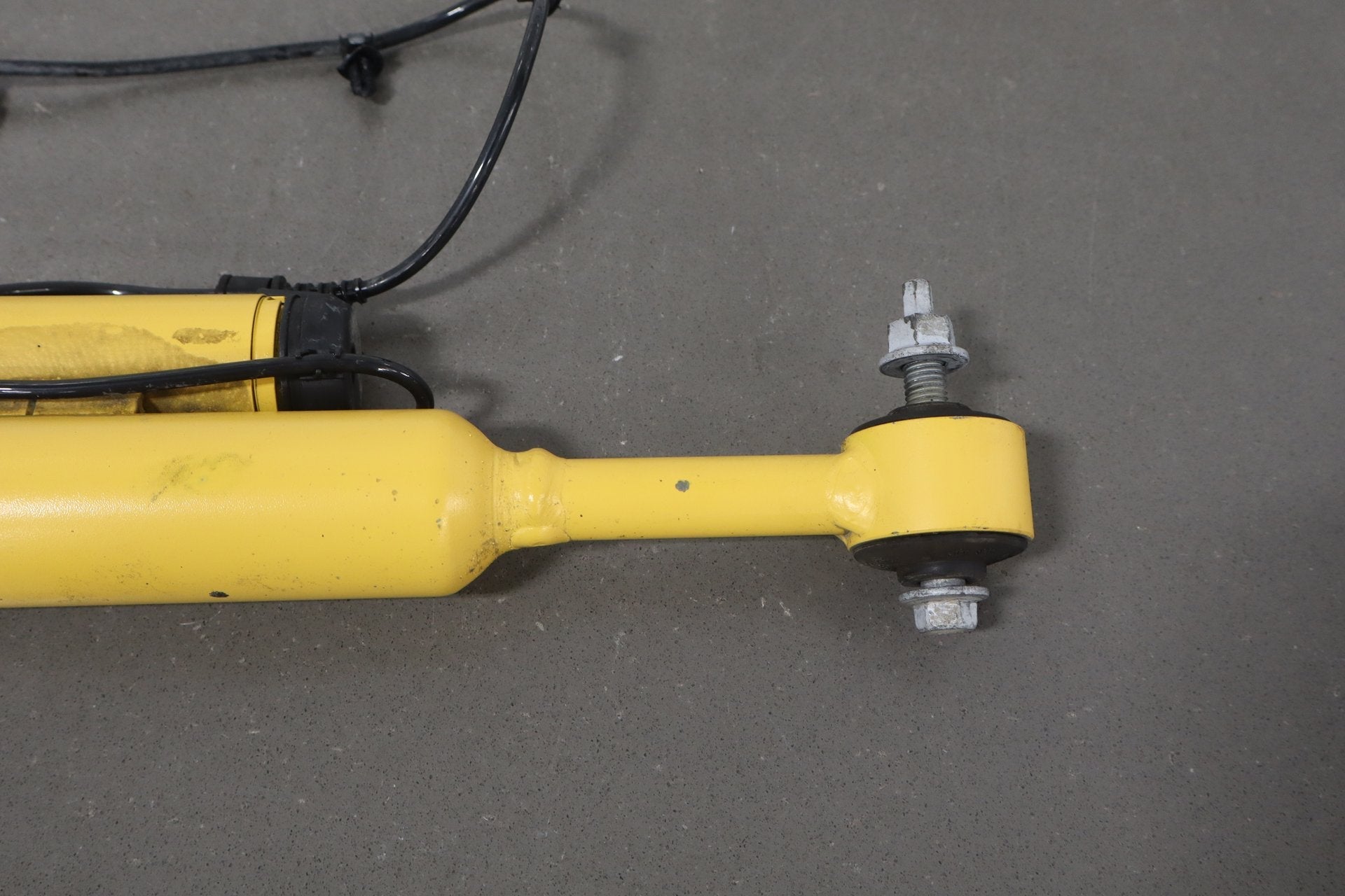 2019-2022 Dodge Challenger Rear Left Active Damping Shock Absorber OEM